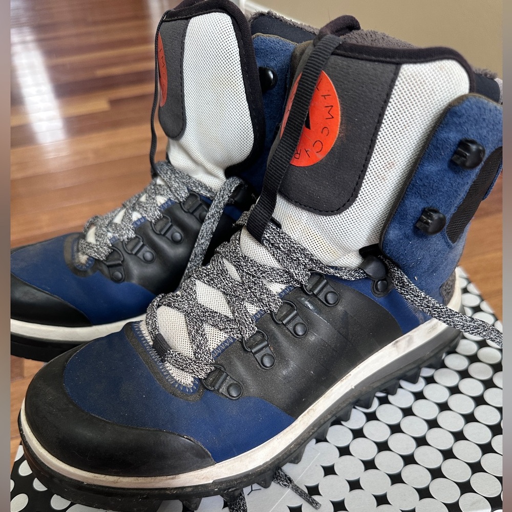 Adidas by Stella McCartney Women’s Blue and Black Hiking Boots 8.5
